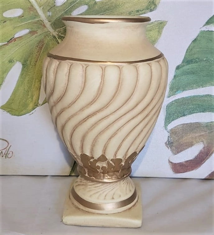 Vaso portafiori beige con decoro oro H 30cm